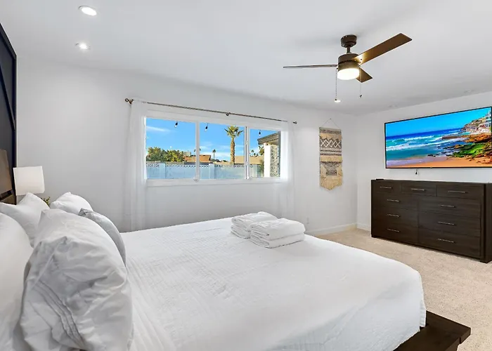 Holiday home 5 Min To Old Town, Pool & Hot Tub
